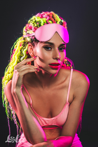 Maska Party Hard Shy Pink 1141-02lola